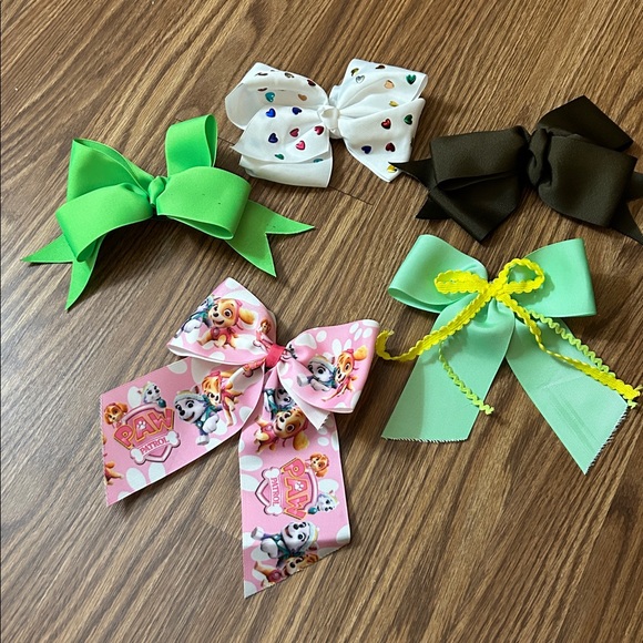 Colorful Ribbon and Bow Collection - Picture 2 of 8